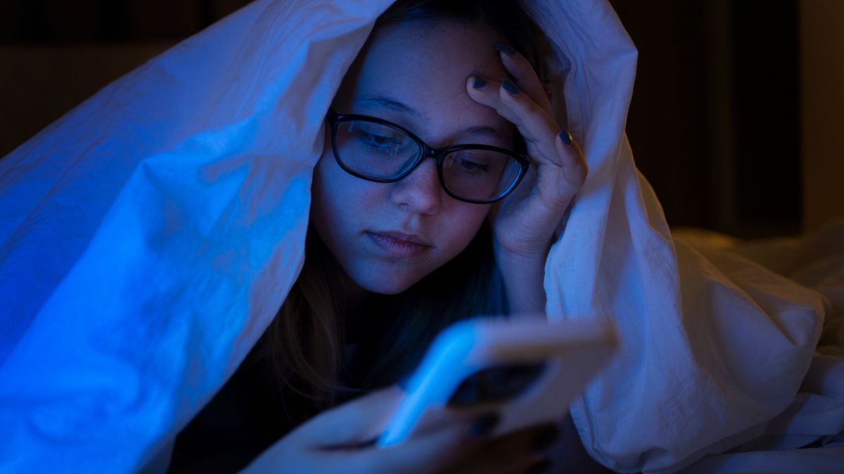 Što je plavo svjetlo i kako utječe na zdravlje naših očiju